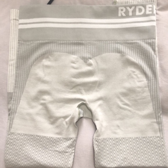 Ryderwear seamless leggings. sz. Small - Picture 3 of 4